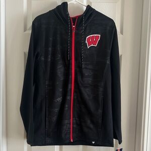 NWT Men’s Fanatics Black and Red Wisconsin Badgers Zip up Hoodie